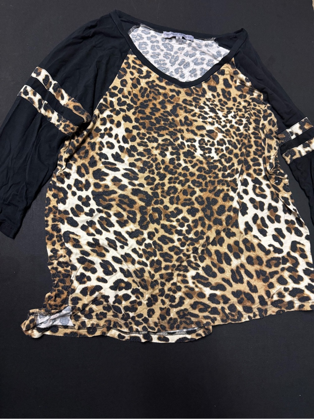Absolutely Famous Leopard Print Raglan Top in Black and Brown